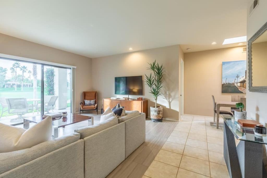 Desert Princess Villa Palm Springs Area Кътидръл Сити Екстериор снимка